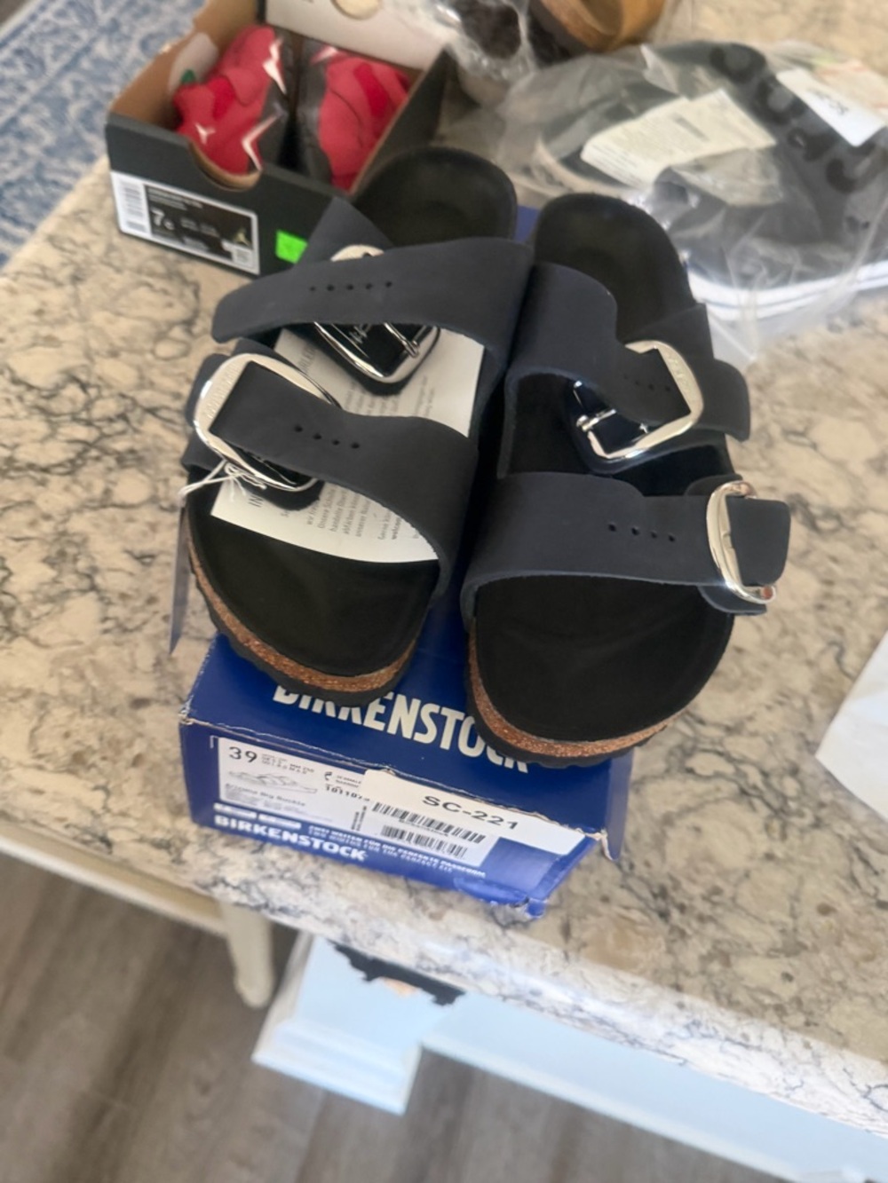 Birkenstock Arizona big buckle Black sandal, nwt L8/m6 39 narrow